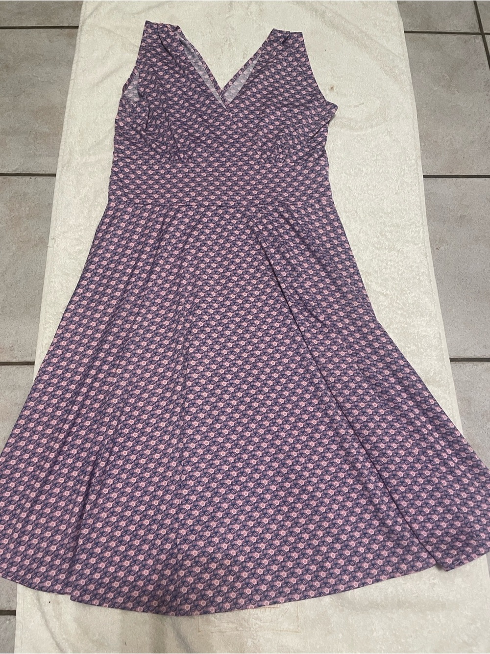 Karina Sleeveless V-Neck Floral Fit & Flare Dress in Purple and Pink